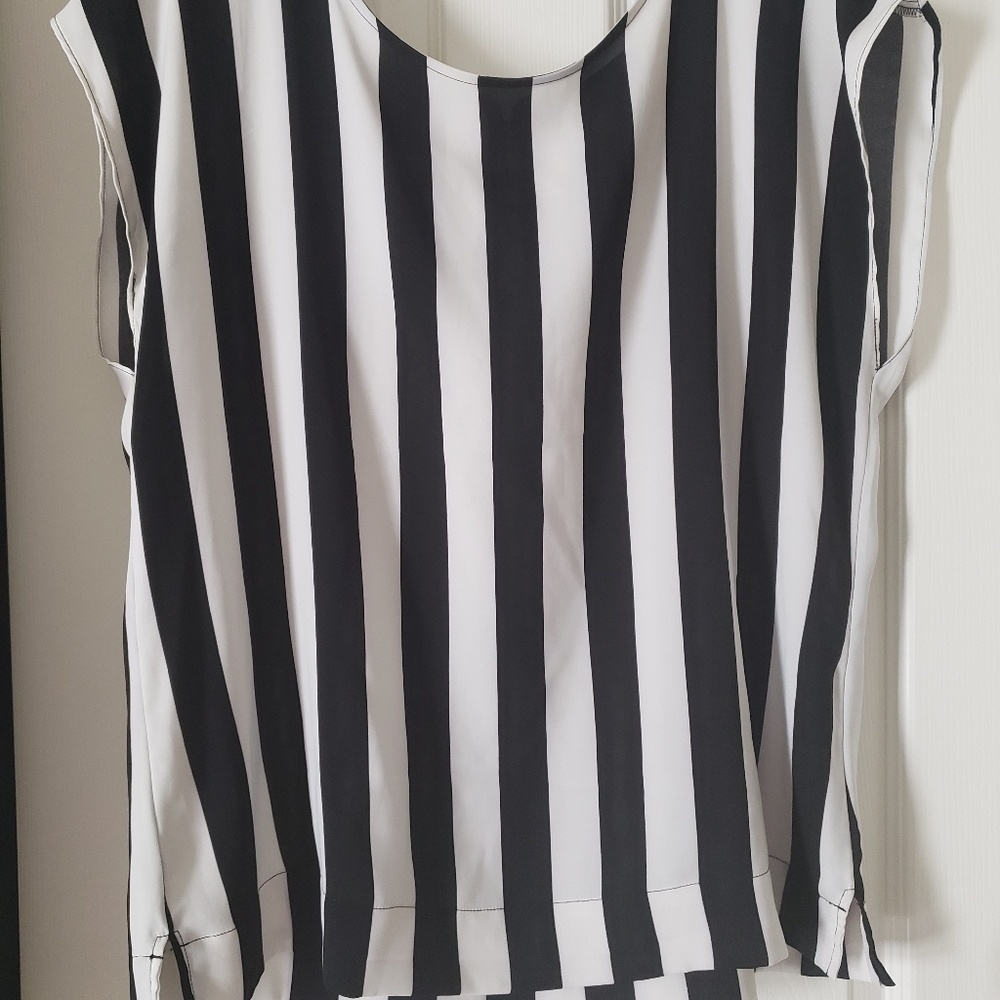 Women's clothing